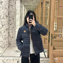 南油女装蒙口2025冬立领牛仔羽绒服女高级感90白鹅绒修身胸章外套