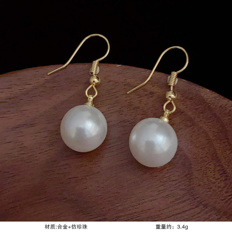 S925銀真珠の花のピアスの女性の贅沢な高級感があります。|undefined