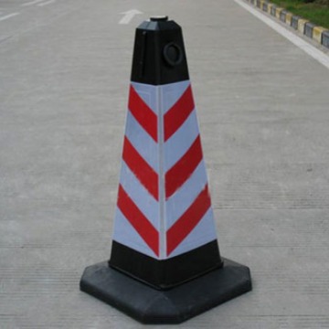 【交通产品模具加工】【路锥模具】【PVC路锥模具】模具