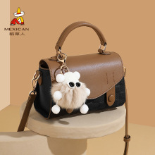 �����˰���Ů�¿�r��������WԺ�L���sС�����μ��ͨ��б��Ů��