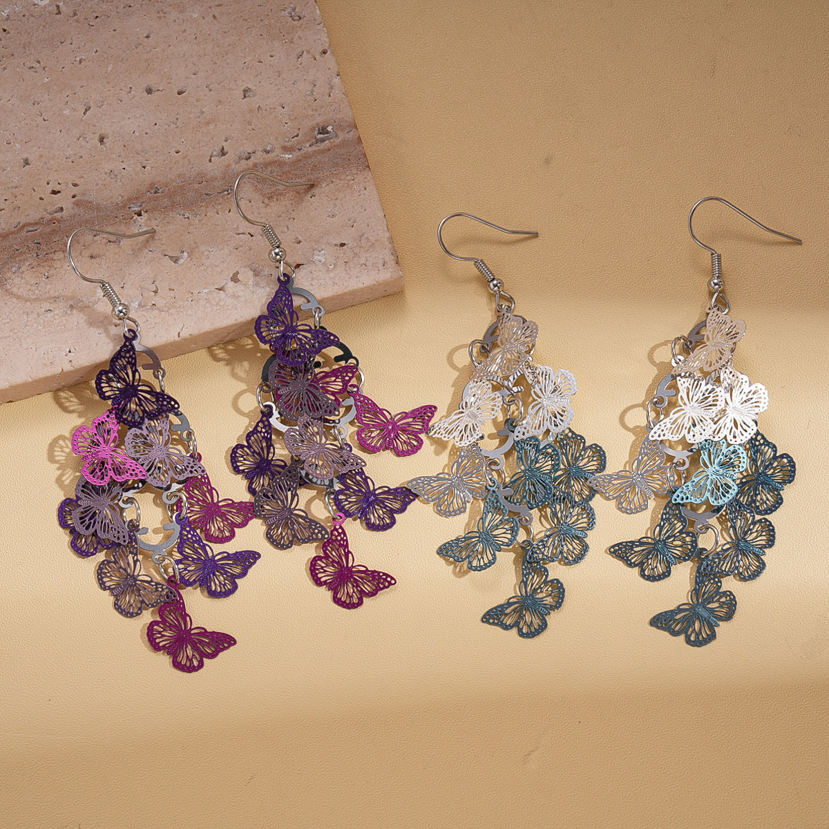 Europa y los Estados Unidos transfronterizos mariposa agujero gancho de orejas bordilla estilo nacional estilo retro moda personalidad pendientes de nicho de alta sensación de orejas image 5
