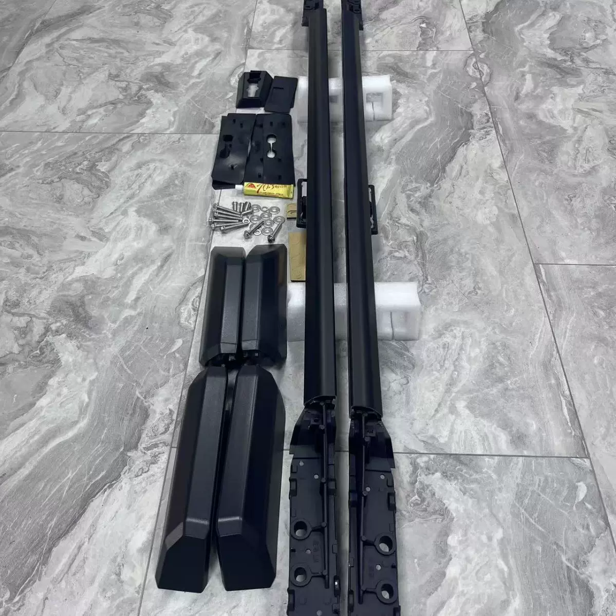 10-24霸道行李架厂家直销