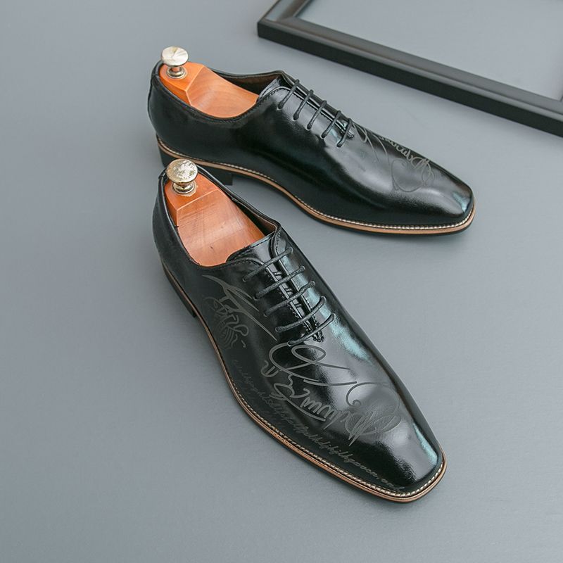 ShoeVault Nouvelles chaussures de ville et de mariage en cuir imprimé tendance et décontracté, style britannique, pointues, derby sculpté, pour hommes_voghion.com