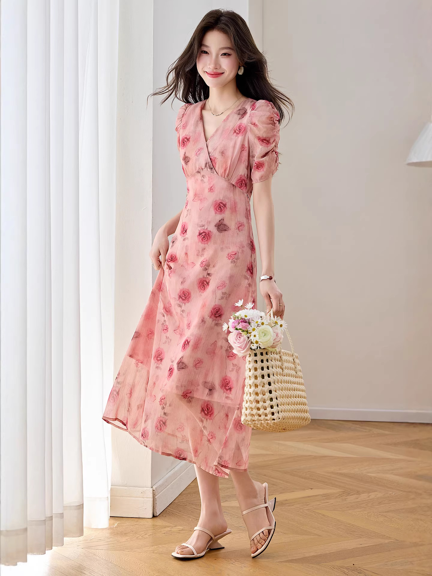 Đầm maxi nữ cổ V thắt eo in hoa dáng dài WA9513 — Hoa hồng