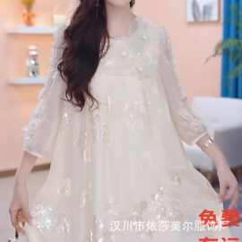 裙子法式复古钩花刺绣过膝长裙宽松潮胖妈妈大码连衣裙