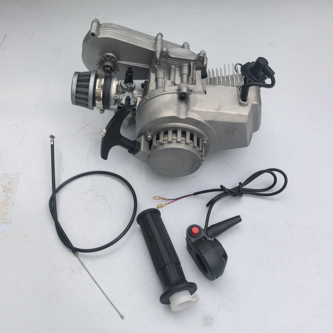 Mini Motorcycle Accessories 47/49Cc Small Off-Road Vehicle All-Aluminum Hand-Pull 0.1kg Stroke Engine Gasoline Engine Silver Color