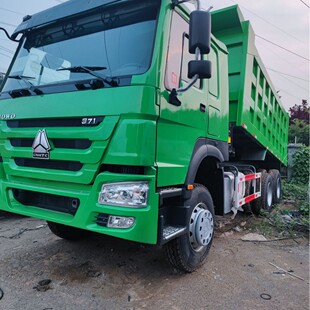 ���ڷ��޷���܇���ֹ��̙Cе܇����������ж܇ HOWO10݆6x4��ж