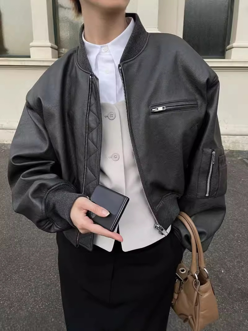 アメリカのレトロなジッパージャケットの女性2024冬の新型綿入り保温ゆるい長袖pu皮服潮D7