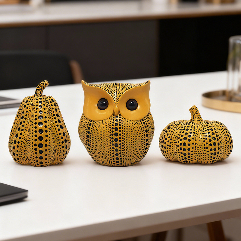 Creative Polka Dot Pumpkin Art Home Furnishings Abstract Art Living Room Study Entrance Home Enamel Crafts