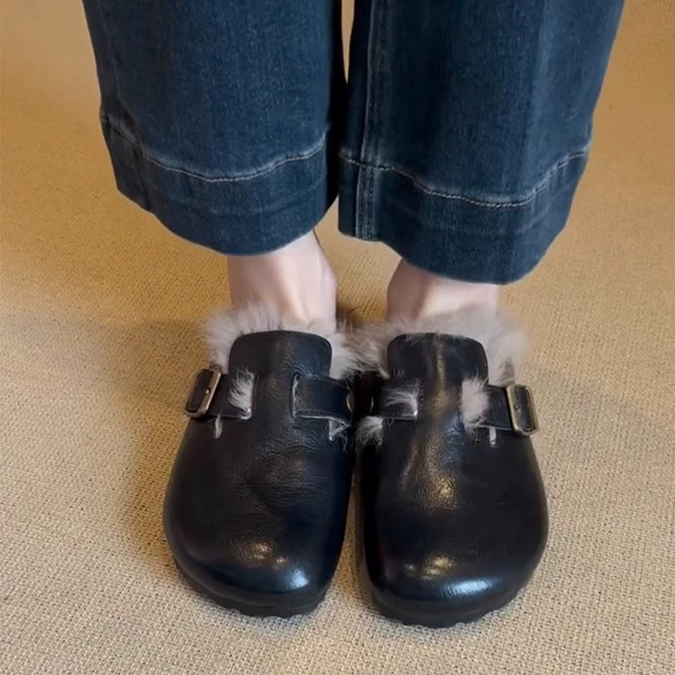 Warm footwear, keep warm universal slippers