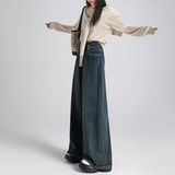 Quần dài màu xanh đậm, gợi ý cho người dưới 163cm
