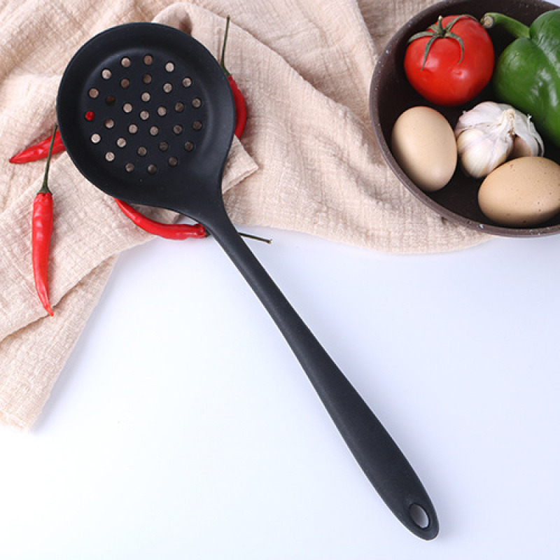 Fabricante de cocina en stock conjunto de cocina antiadherente cocina de goma de silicio de cocina de almacenamiento creativo de cocina marco de cocina de silicona set 7 piezas