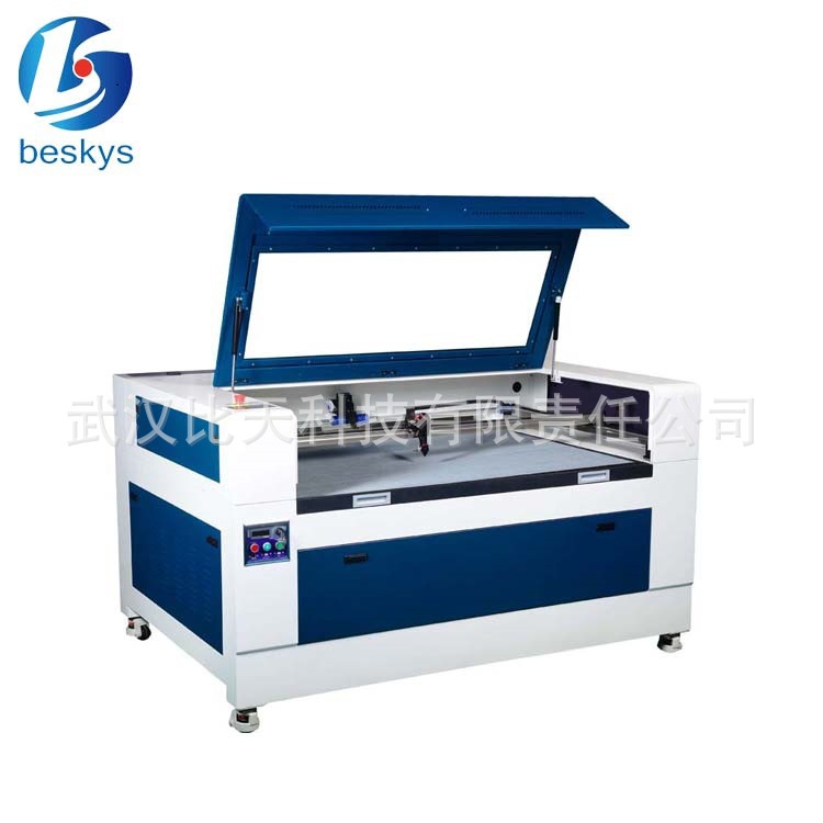 全自动激光切割机 高品质滑轨与进口电机切割 精准定位