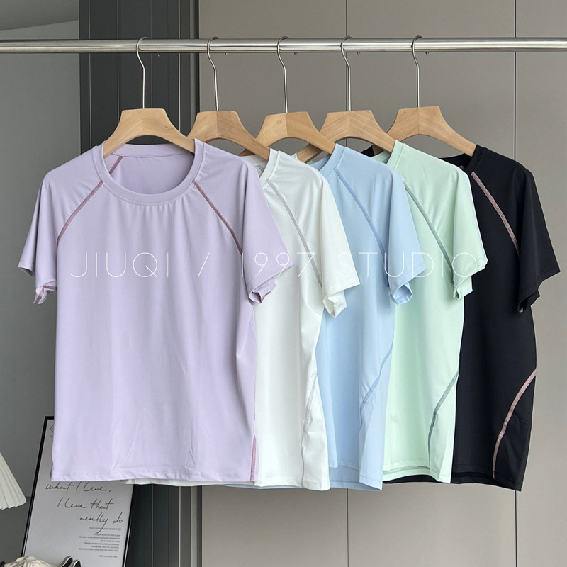 Summer Outdoor Running and Fitness Breathable Ice Silk Loose Sports T-Shirt Top for Men and Women 11853 Summer Outdoor Running and Fitness Breathable Ice Silk Loose Sports T-Shirt Top for Men and Women 11853