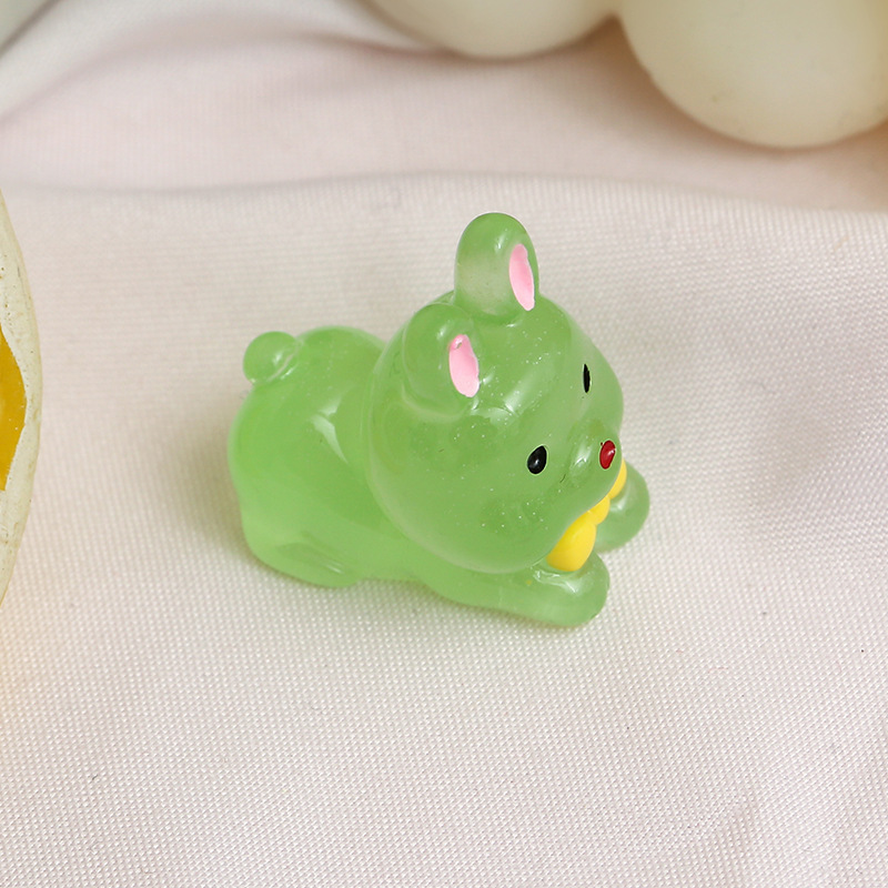 Nuevo luminoso tridimensional conejito diy crema pegamento accesorios hechos a mano accesorios de resina hielo transparente luminoso conejo al por mayor