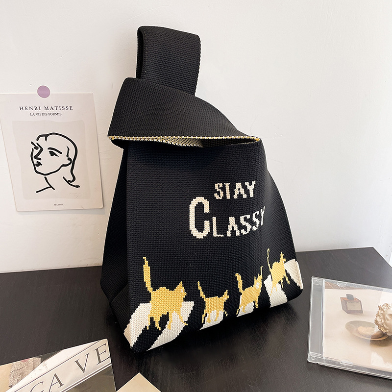Women's Medium Knit Letter Cute Basic Square Open Handbag display picture 8