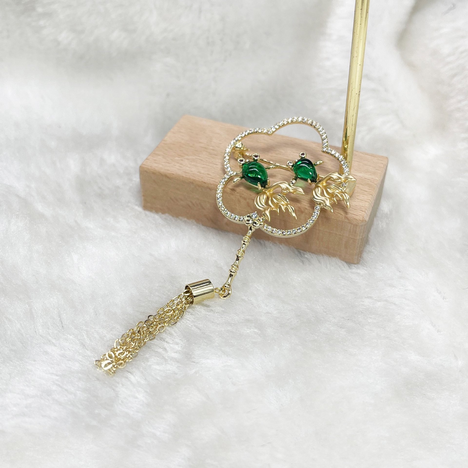 cheongsam lapel pin