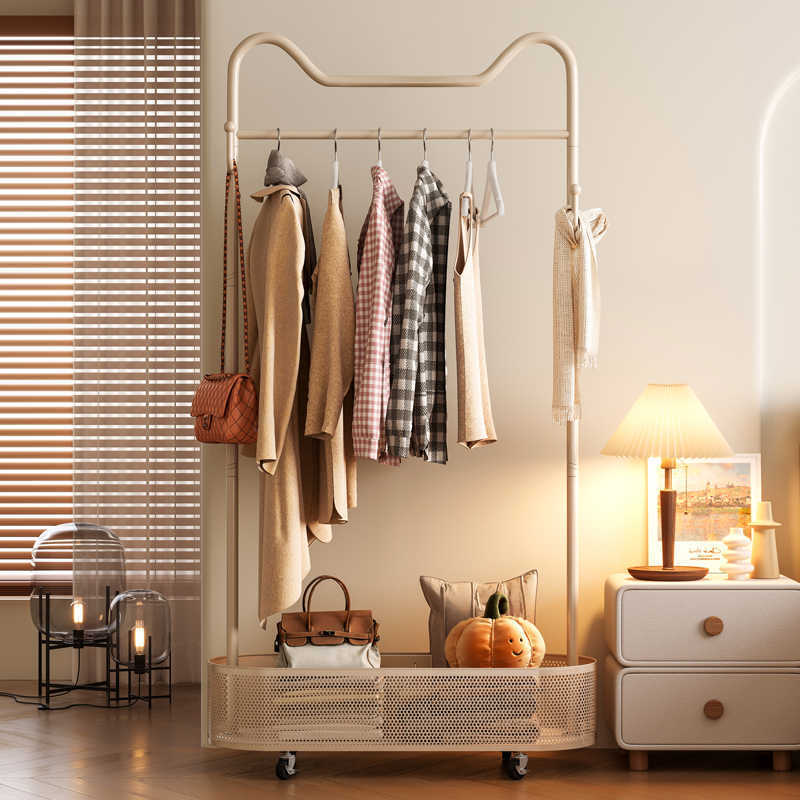Ponga ropa, percha de estilo crema, piso, dormitorio, canasta de ropa sucia, perchero, perchero de habitación doméstica, estante de almacenamiento