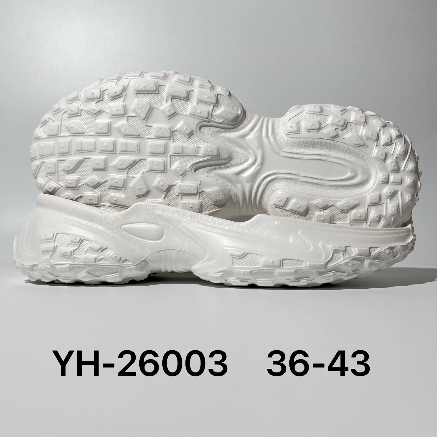 Источник производителя наружной спортивной обуви EVA износостойкий, износостойкий и экологически чистый большой подошвы