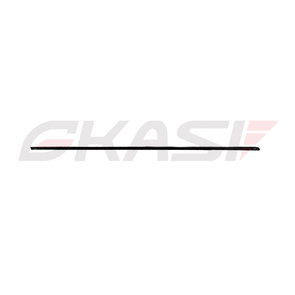 Cge000870 Left Front Door Glass Outer Trim Suitable For: Land Rover Range Rover Sport 05-13 L320