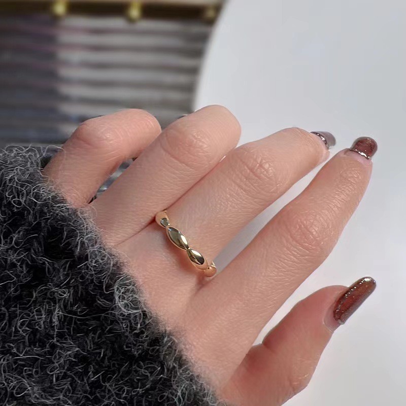 Golden bamboo ring