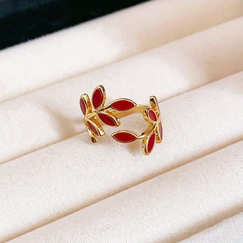 33 # Anillo-Oro-Rojo