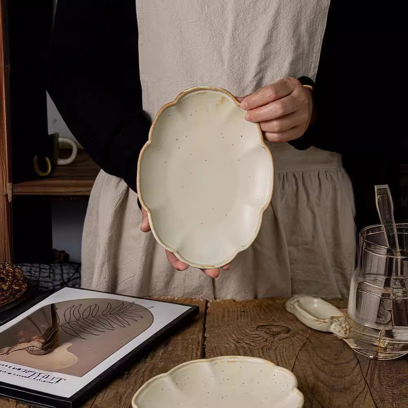 Japanese Hand Kneading Stoneware Lace Oval Retro Plate Creative Sushi Plate Household Plate Practical Plate Wholesale