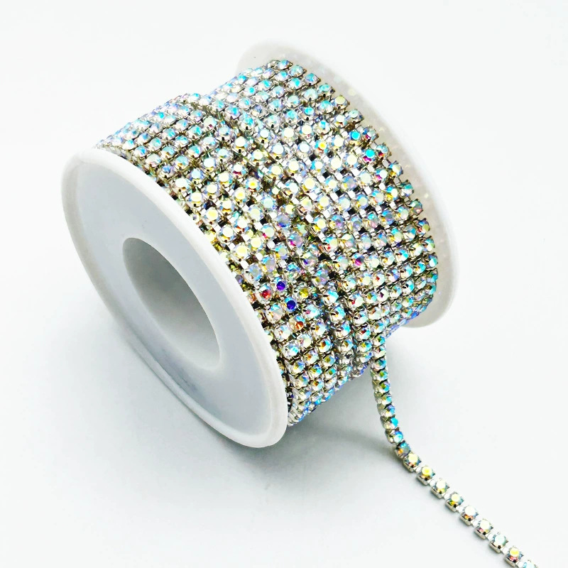 China World A Diamond Rhinestone Cadena de garra Accesorios de joyería de bricolaje Cadena de diamantes de color de garra densa Cadena de diamantes de 3MM Barra de diamantes al por mayor