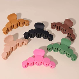 美发梳;化妆镜;发夹