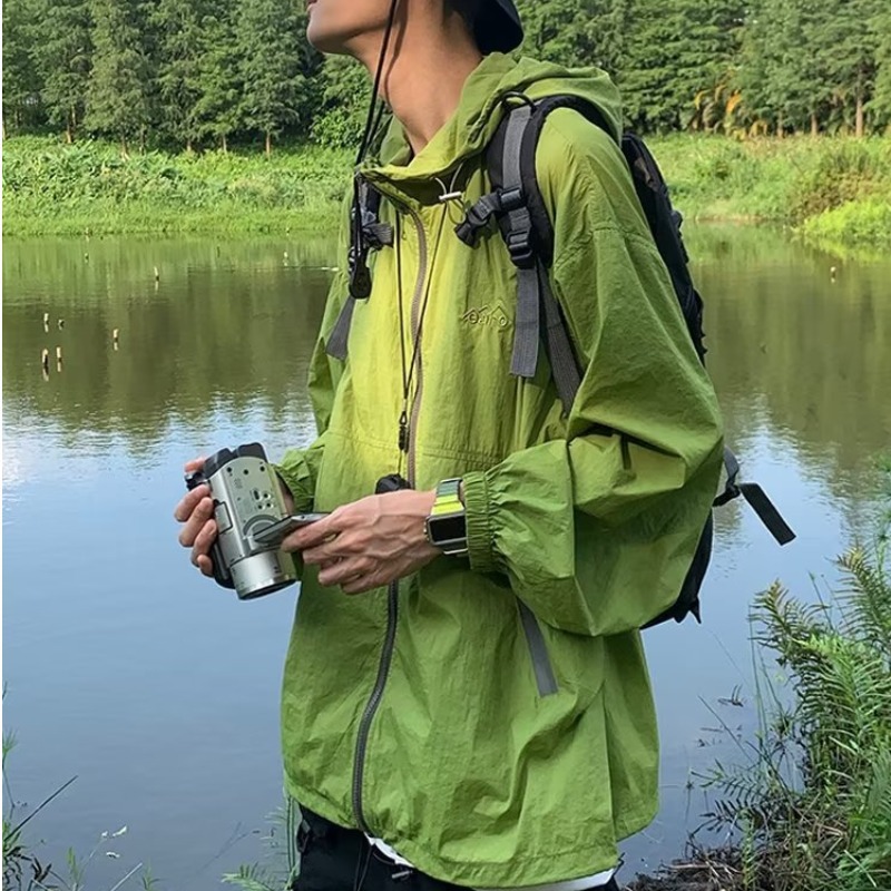2023 Summer American Retro Casual New Spring Loose Lightweight Sunscreen Trendy Jacket/Windbreaker for Men