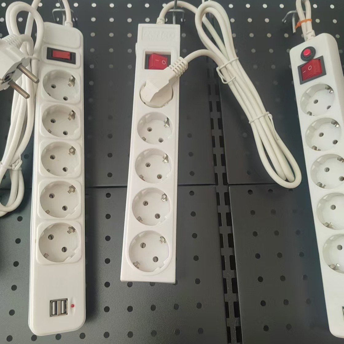 CE SAA欧规usb排插跨境拖线板大功率多插位俄罗斯插板家用带线插