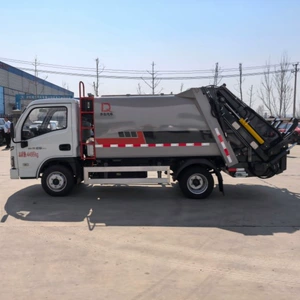Rear-loading garbage compactor truck with high-strength body, wear-resistant and anti-corrosive, for handling construction waste and large items