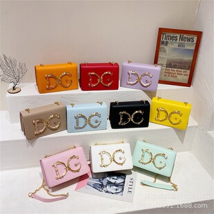 DG�W���͹�朗lС�����¿�r�м�ɫ�߼���ͨ�ڰٴ�μ�Ҹ��б���