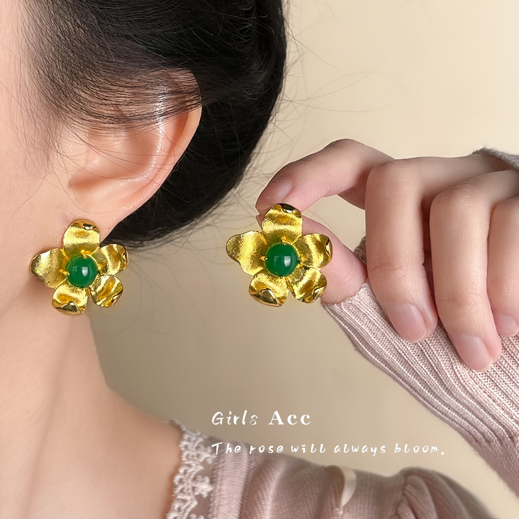 mote_0002_耳语场景新水印 拷贝 2.jpg