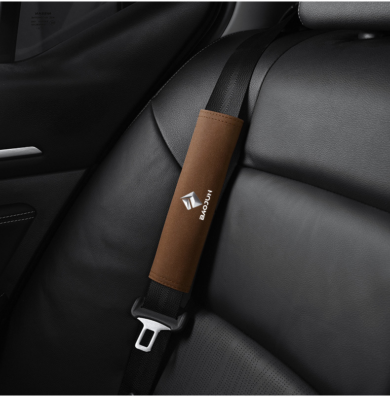 Applicable to Lexus CT/ES/IS/LS/UX/RX car seat belt shoulder protective cover NX/LM/LC protective cover