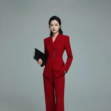 ��������ʽ�tɫ������b���bŮ�Iͨ�ڸ߼�����������һ����Ů�b