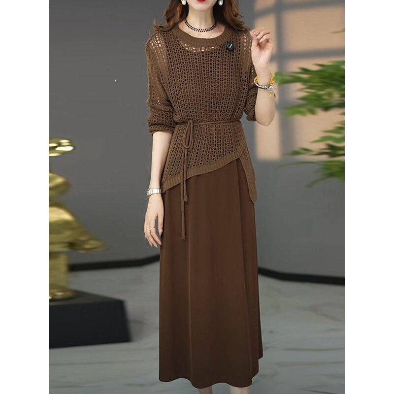 Light Luxury Fashion Hollow-Out Knit Sweater Dress Two-Piece Set Plus Size Mom Casual Versatile Elegant Outfit for Women in Autumn Light Luxury Fashion Hollow-Out Knit Sweater Dress Two-Piece Set Plus Size Mom Casual Versatile Elegant Outfit for Women in Autumn