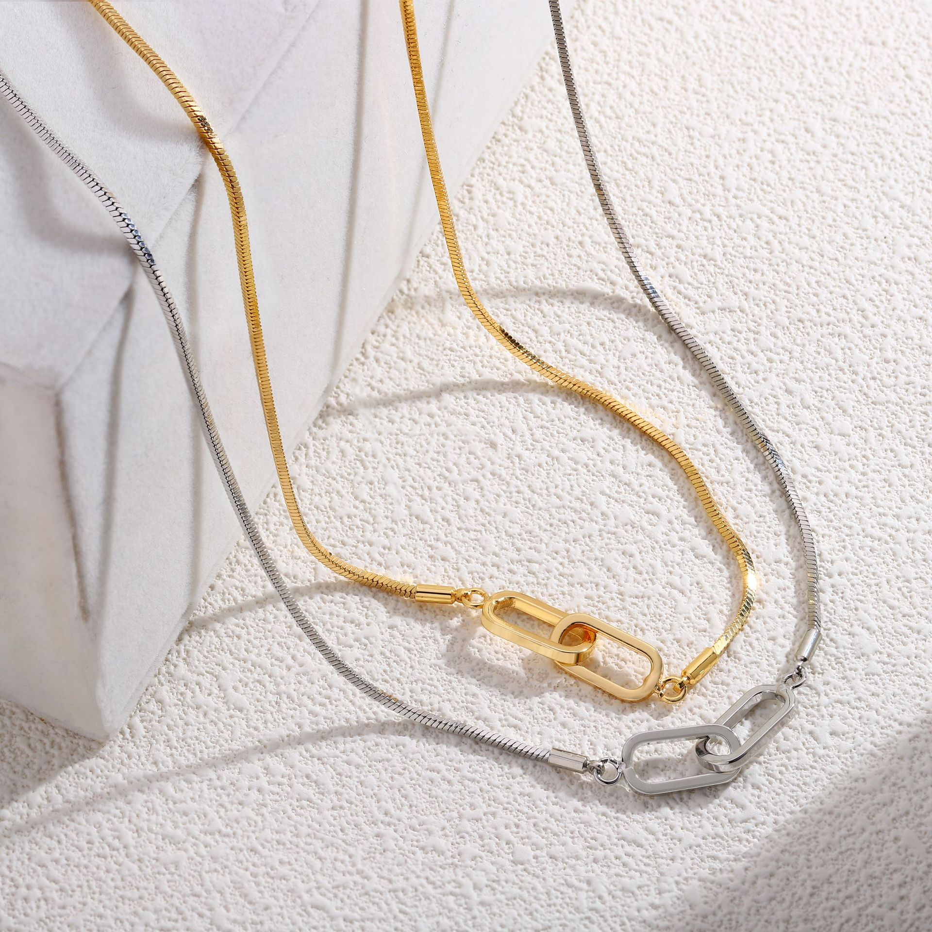 europe-and-the-united-states-cross-border-clavicle-chain-square-buckle-necklace-clavicle-chain-joker-universal-buckle-snake-bone-chain-high-sense-factory-wholesale