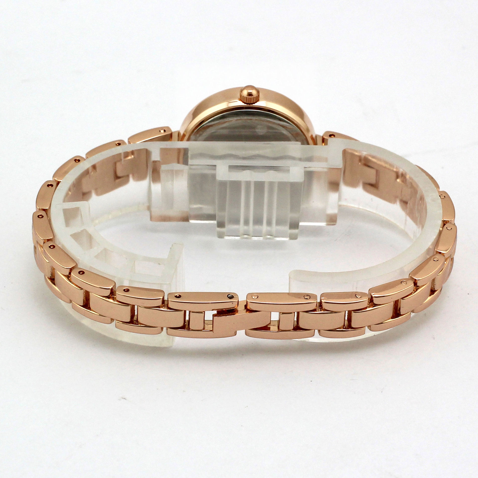 �ݻ�õ���Ůʿ��������ˮˮ���鱦��Ʒ���ֱ�����