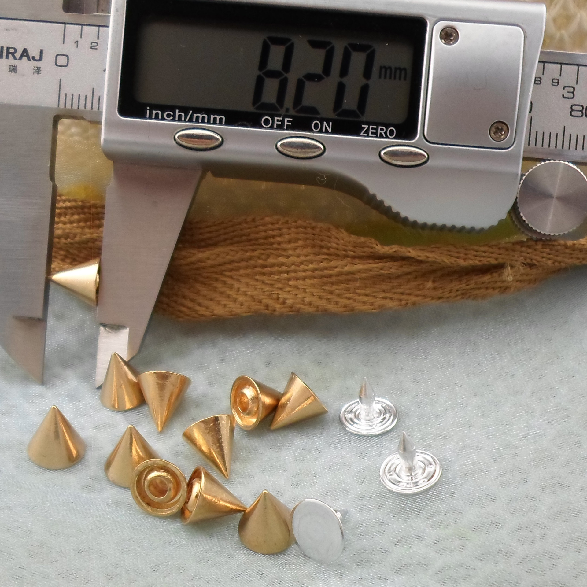 （合金）8MM圆锥形撞钉 尖铆钉 DIY撞钉 包包服饰配件 朋克尖钉