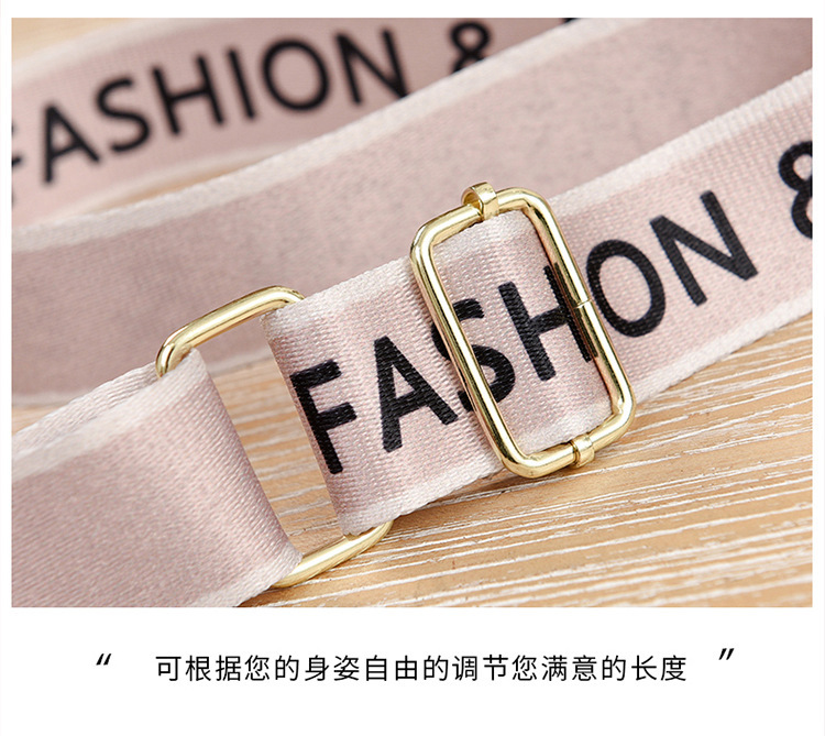 Üreticinin yeni yaz çantası Kore tarzı basit küçük kare çanta moda çok yönlü tek omuz çapraz vücut moda mini cep telefonu çantası kadın çantası