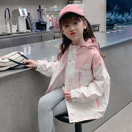 女童外套春秋款2026新款儿童洋气秋装夹克上衣女孩运动网红冲锋衣