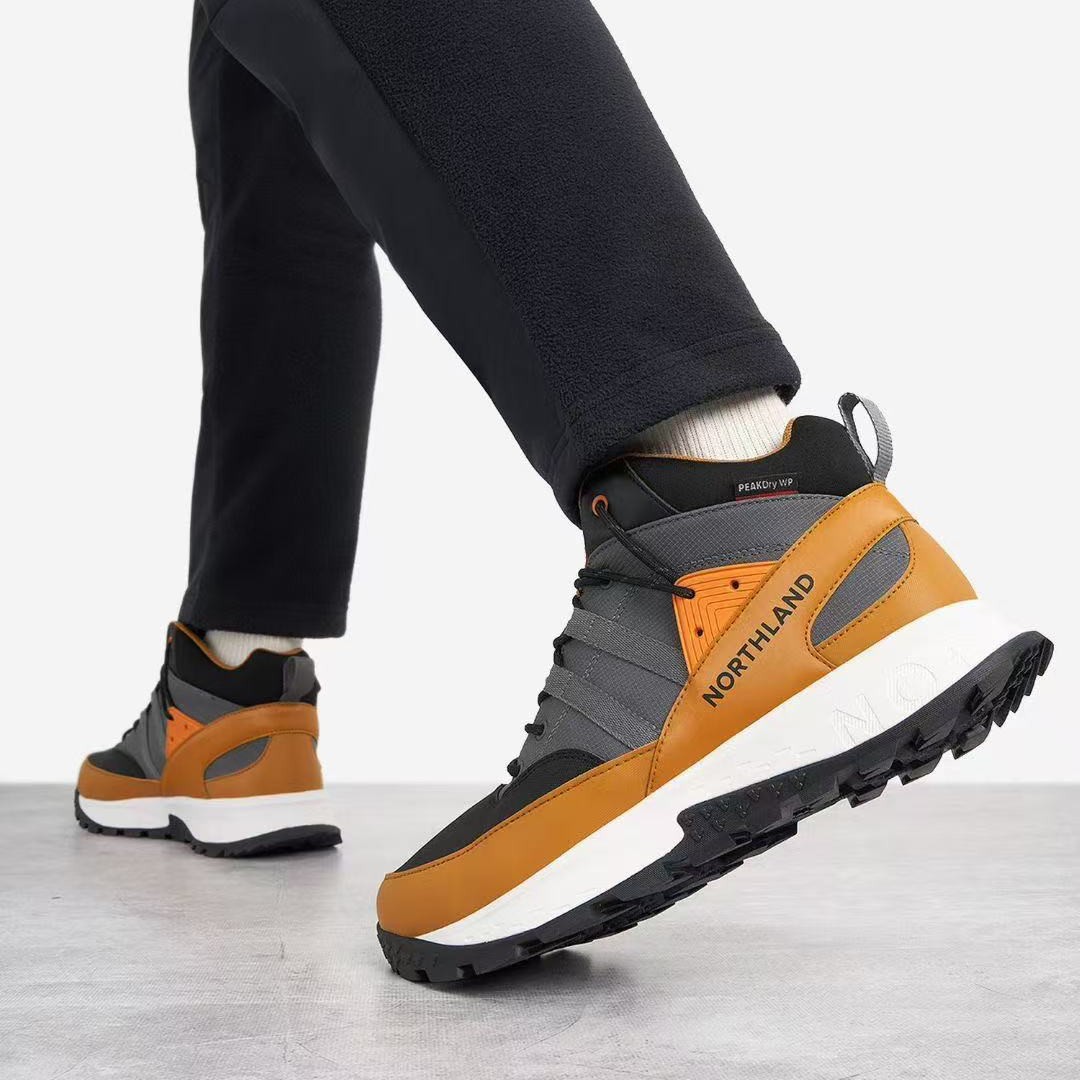 2000+俄罗斯订单 头层皮秋冬中帮户外 防水绝缘 防滑徒步登山鞋男