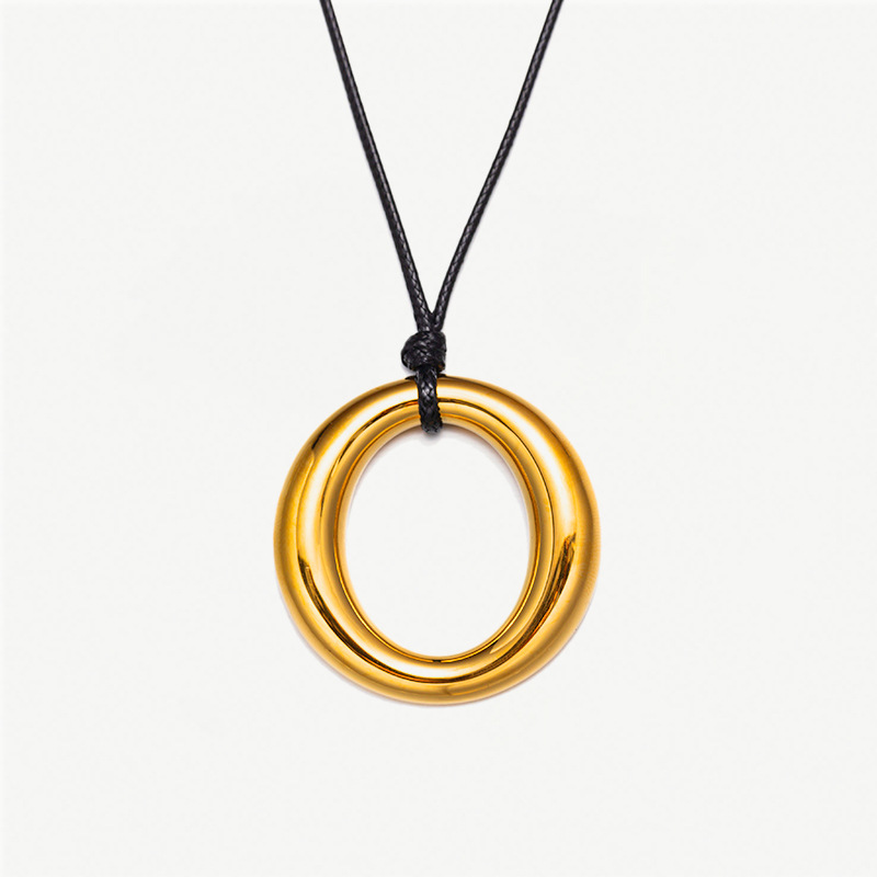 Europa y América transfronterizos círculo de acero inoxidable remolino collar de cuerda de titanio simple versátil otoño y invierno nueva cadena de suéter de acero de titanio image 6