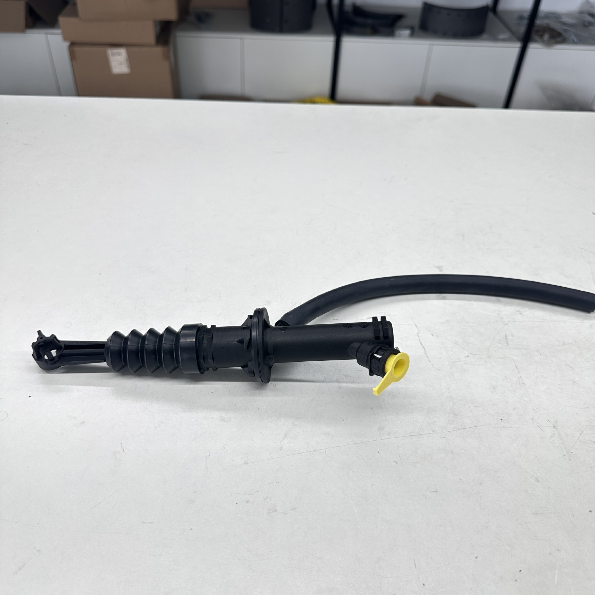 Clutch Master Cylinder Suitable for Renault Megane Scenic 306107593R