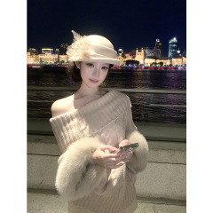 2025秋装新款女装外搭衣服反差感设计仿狐狸毛针织毛衣女上衣套头