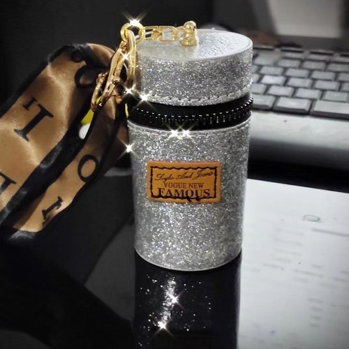 2024 New Style Lipstick-Shaped Charm for Clutch Bags – Portable Mini Coin Purse Pendant, Luxurious & High-End Accessory