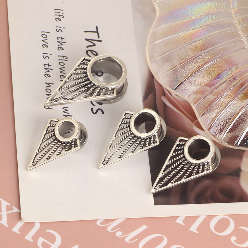 2022 New Triangle Cone Hollow Stainless Steel Auricle Ear Expander Body Piercing Jewelry detail image 7