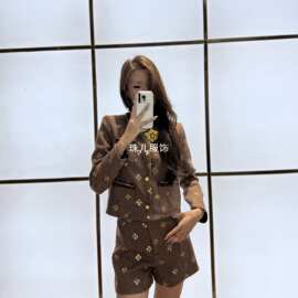 山茶花两件套套装毛呢外套冬季羊复古立体高腰短裤小香风