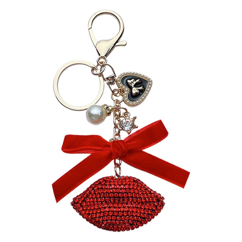 Moda completo diamante labios coche llavero europeo y americano sexy rojo labio bolsa colgante lindo señora coche llavero anillo